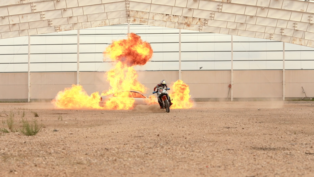 Kirian Mirabet estrena 'Gymkhana 2: Desguaces La Torre'