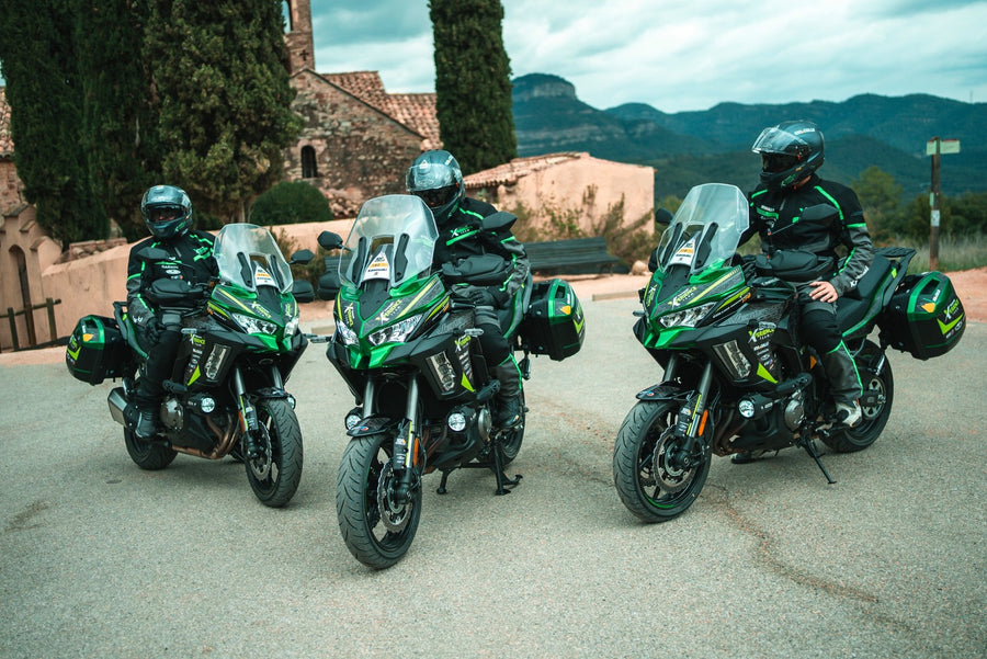 Uniracing viste a Kawasaki en la 100 Colls