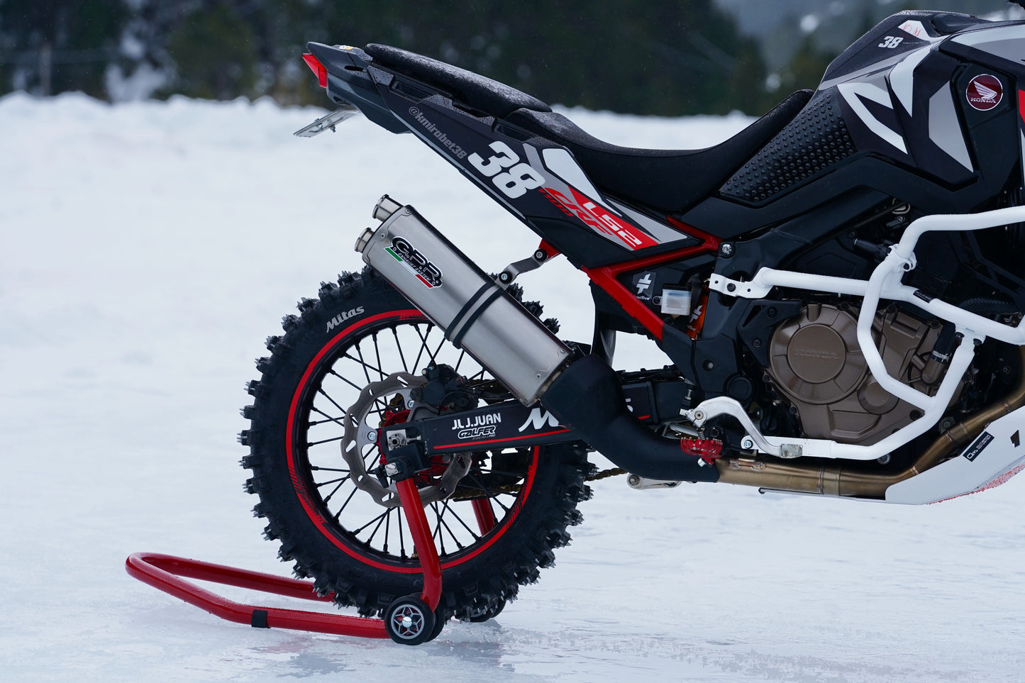 Kit Adhesivos Honda Africa Twin (24-25) Replica Kirian Mirabet 2025 - Unitransfer Marking Systems, S.L.