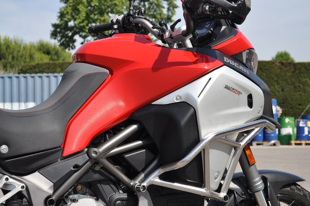 #ducati #ducatimultistrada #multistradav4 #multistradav4s #ducatimultistradav4 #ruleallroads #multistrada #uniracing #stickersforyouradventure #ducatmultistrada1200