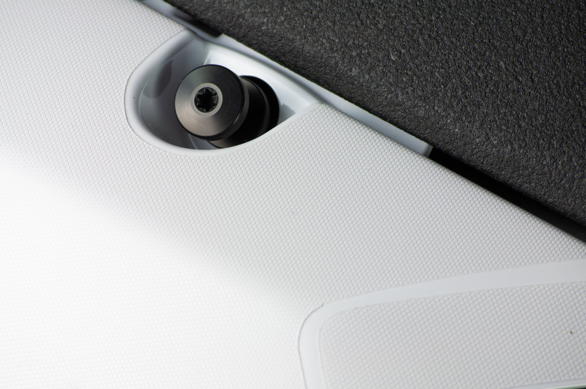 Adhesivo vinilo protector Yamaha Tenere 700  2025 (Colín y portanúmeros + protector basculante) - Unitransfer Marking Systems, S.L.