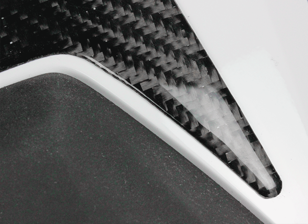 Real carbon fiber tank pad kit for BMW R1200GS 17-18 and BMW R1250GS '19 - Uniracing #bmw #bmwmotorrad #bmwgs #spiritofgs #r1250gs #gsadventure #gsrallye #r1250gsa #bmwadvriders #r1250adventure #bmwgsfans #uniracing #stickersforyouradventure #carbonfiber