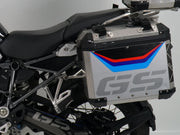 Side Case BMW Adventure 2004-20 GS - Uniracing #bmw #bmwmotorrad #bmwgs #spiritofgs #r1250gs #gsadventure #gsrallye #r1250gsa #bmwadvriders #r1250adventure #bmwgsfans #decals #bike #stickers #adventure #motoadventure #graphickit #graphics #bmwR1200gs #bmwr1200gsadventure #bmwr1200gsa #bmwcase #caseforadventure