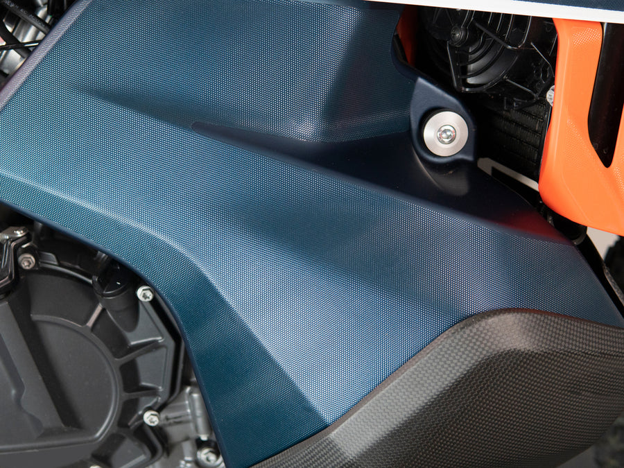 Kit Adhesivos protector depósito y basculante KTM 790 Adventure R (18-19) / KTM 890 Adventure R  / SMT (2020-2022) y (2023-2024)