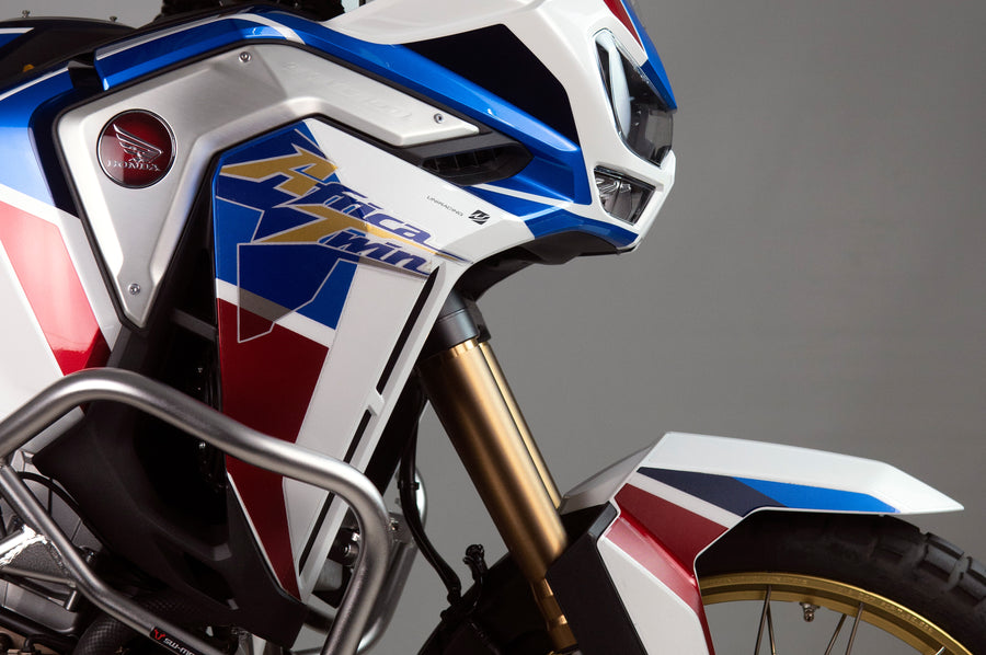 Kit Adhesivos protectores Africa Twin Adventure 2020-23 (plásticos laterales delante)
