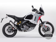 Kit de adhesivos entero para Ducati Desert X puesto en la moto